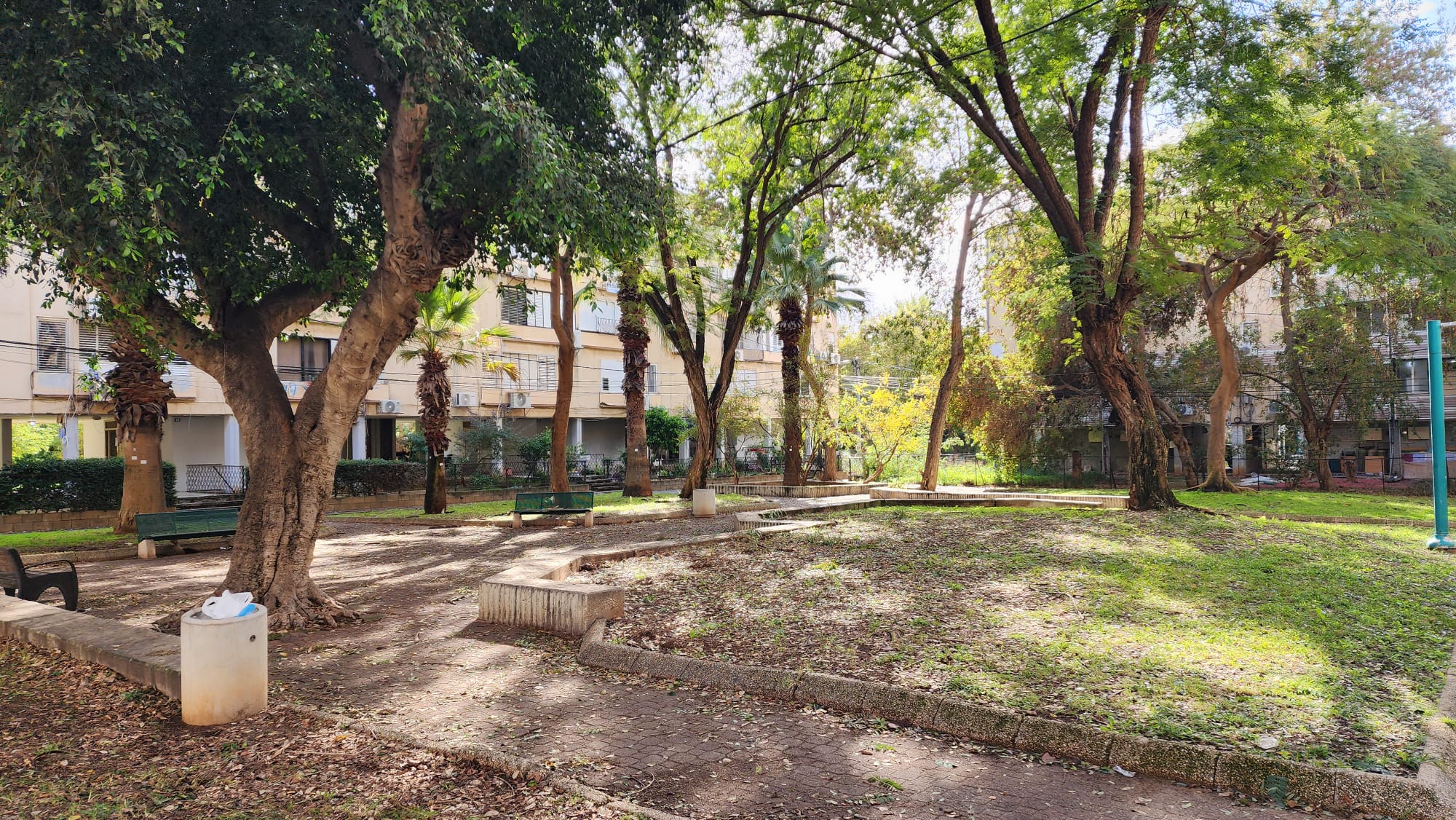 סביבה ירוקה ושקטה בגני תקווה אזור ירוק ושקט בסביבת דירת 3 חדרים להשכרה בגני תקווה